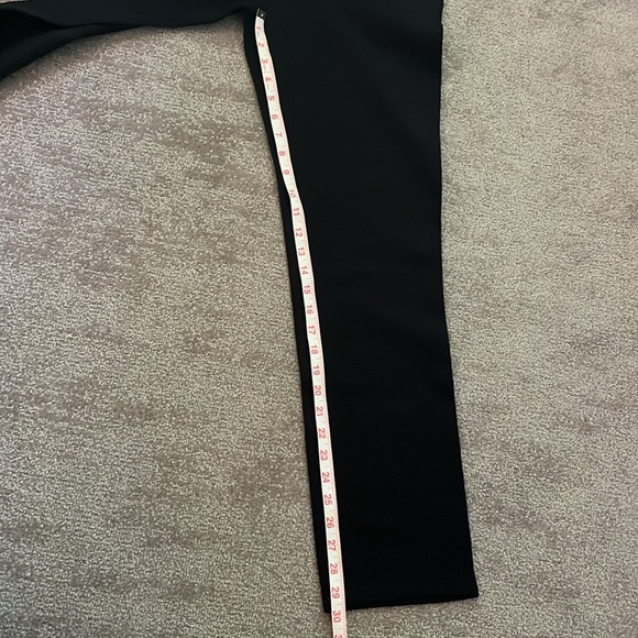 NWT Quince Black Ultra-Stretch Ponte Straight Leg Pant Size M - Picture 8 of 9
